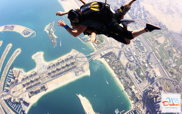 Les six plus beaux endroits pour sauter en parachute dans le monde Les six plus beaux endroits pour sauter en parachute dans le monde