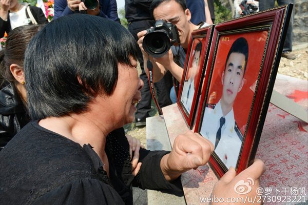 Chine : deux pilotes tués dans le crash d'un avion de la marine