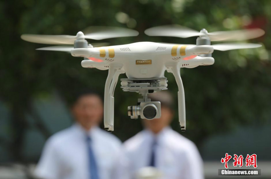 Zhengzhou : un drone pour assurer la sécurité dans un quartier résidentiel