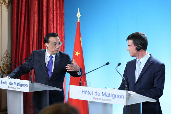 La France assouplit sa politique de visa pour les visiteurs chinois