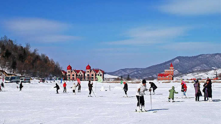 Les JO peuvent inciter 300 millions de Chinois à se mettre aux sports d'hiver 