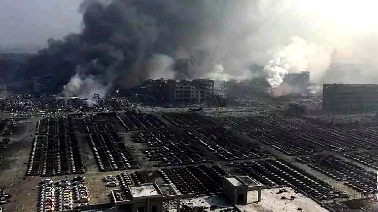 Tianjin : le site de l'explosion vu du ciel