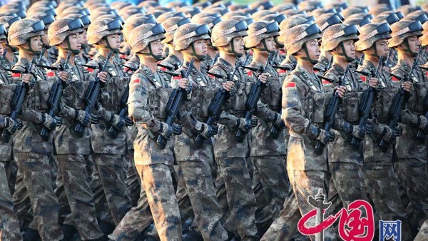 La parade de la journée de la Victoire en Chine(vidéo)