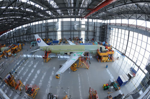 Airbus va créer 300 nouveaux emplois à Tianjin Airbus va créer 300 nouveaux emplois à Tianjin