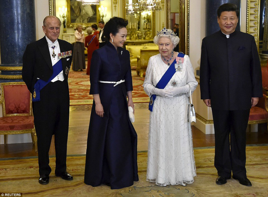 Xi Jinping et Peng Liyuan au dîner d'Etat à Buckingham Palace