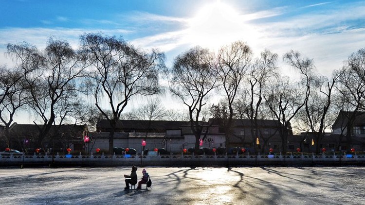 Beijing profite de son premier ciel bleu de l'année 2016