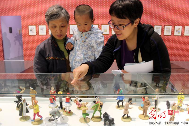 Une exposition dédiée à l&apos;univers de Tintin ouvre ses portes à Suzhou