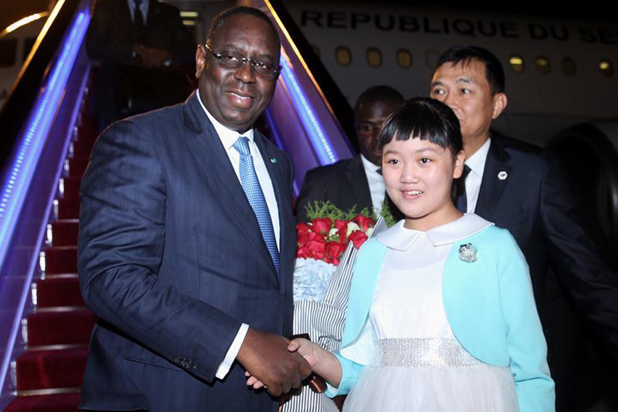 Le Président du Sénégal Macky Sall arrive à Hangzhou pour participer au sommet du G20 à Hangzhou, capitale de la province du Zhejiang (Est de la Chine), le 1er septembre 2016.[Photo / Xinhua]