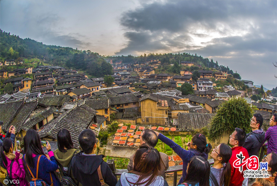 Fujian : la saison du séchage shaiqiu du village de Guifeng