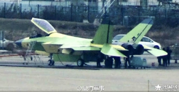 La Chine cible l'exportation avec son nouveau chasseur FC-31 La Chine cible l'exportation avec son nouveau chasseur FC-31