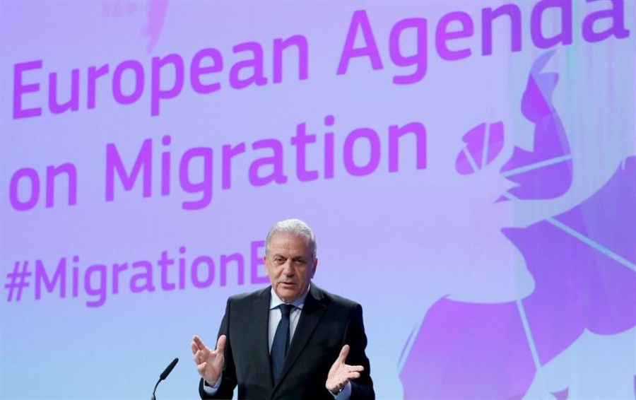 L'UE appelée à prendre une ligne plus dure face aux migrants