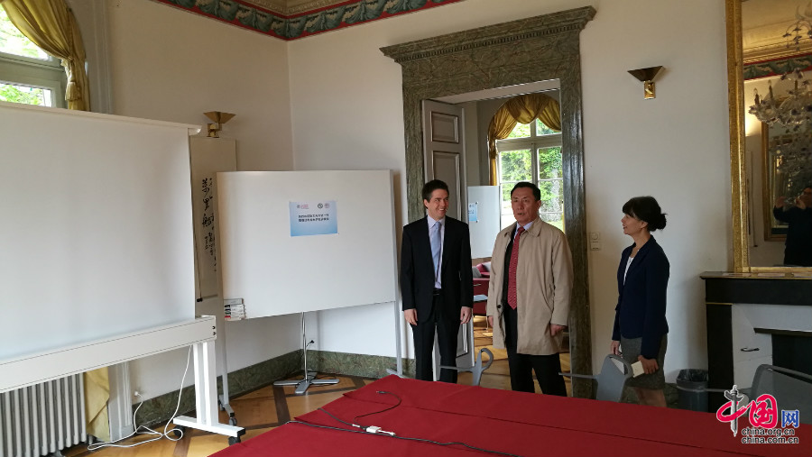 L&apos;Institut Confucius de l&apos;Université de Genève pousse la promotion du chinois en Suisse