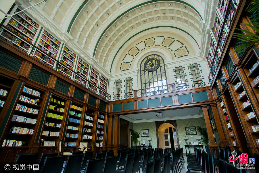 Découvrez une librairie magnifique et originale à Shanghai