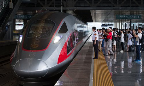Le TGV Fuxing redonne confiance dans la technologie chinoise