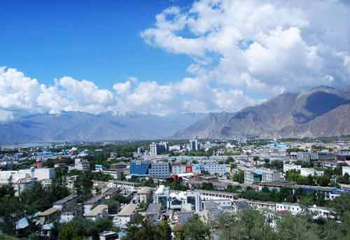 12 China, Tibet, Lhasa, Kloster, Buddha, Mount Everest, Palast, Welt, Yak, Plateau, K?nig Gesar, Fossil, Himalaya, Berg, See, Ressourcen, Ruinen 