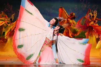 3 Opern, Dream, Mansions, Butterfly, Lover, Liebesgeschichte, Leben, Theater, M?dchen, Frauen, Gesang, Tanz, Schauspiel 3 Opern, Dream, Mansions, Butterfly, Lover, Liebesgeschichte, Leben, Theater, M?dchen, Frauen, Gesang, Tanz, Schauspiel