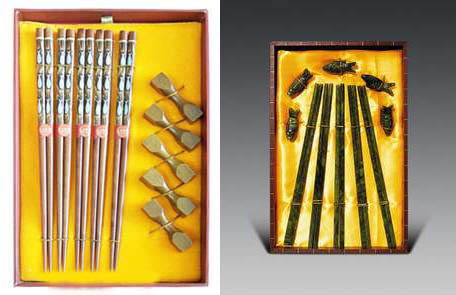 2 Ess-St?bchen ,China,Essen,T?pfen,Hitze,Esser,Mund,Heizmaterial ,Messer,St?bchen,Konfuzius,Tisch,kuai-zi ,Freunde,Vietnam,Korea ,Japan