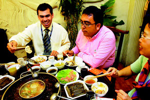 6 Ess-St?bchen ,China,Essen,T?pfen,Hitze,Esser,Mund,Heizmaterial ,Messer,St?bchen,Konfuzius,Tisch,kuai-zi ,Freunde,Vietnam,Korea ,Japan