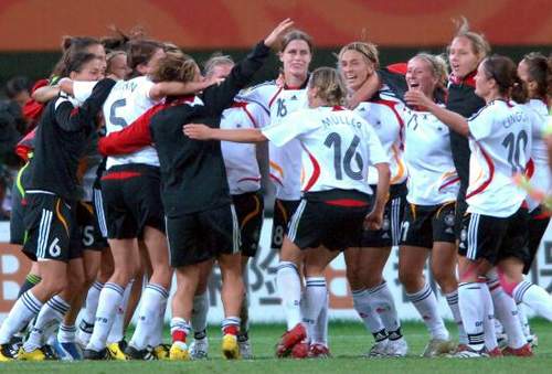 Frauen,Frauenfu?ball,WM,Shanghai,Tianjin,Deutschland,Weltrekord, 1