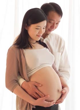 1 Mutter,Sohn,Baby,Mütter,Probleme,post-80er-Generation,Einzelkinder,Mittelpunkt,Aufmerksamkeit,Frauen,Familien,Ehefrauen