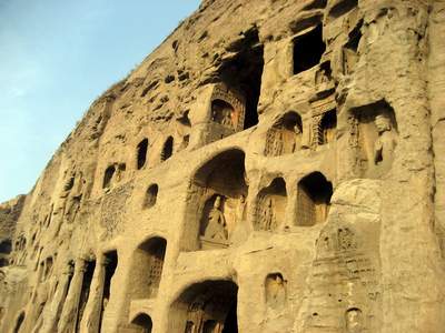 11 Yungang-Grotten,China,Schicksal,UNESCO,Erziehung, Wissenschaft und Kultur , Schatzkammer ,Sch?den,Grotten,buddhistischer Kunst ,Schwefeldioxiden,Kohleverbrennung 