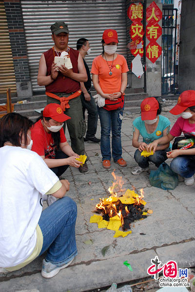 Ordnung in Dujiangyan wiederhergestellt