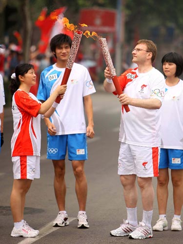 Jiangsu,Olympischen Spiele , Nanjing ,Fackellauf,Olympischen Feuers ,Fackeltr?ger 9