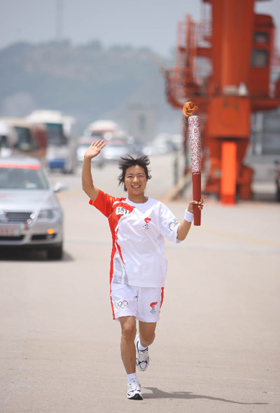 Fackellauf ,Olympischen Spiele ,Yichang,Schweigeminute ,Katastrophengebieten 4
