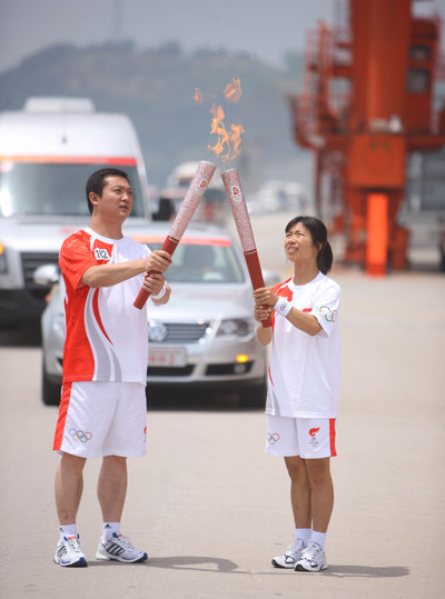 Fackellauf ,Olympischen Spiele ,Yichang,Schweigeminute ,Katastrophengebieten 4