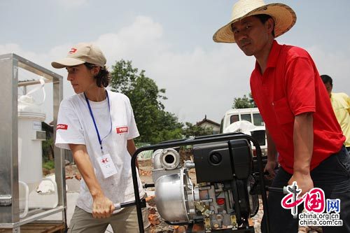 9 International Federation Of Red Cross and Red Crescent Societies (IFRC),China ,?sterreich,Spanien,Trinkwasser, Erdbeben ,Schweizer Franken ,Erdbebenhilfe