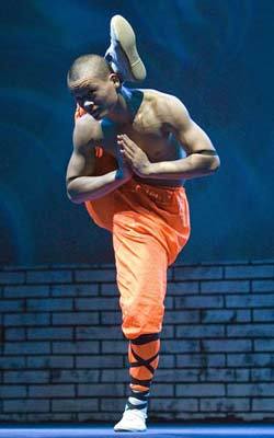 3 Gongfu,Kampfkunst,Jackie Chan ,Jet Li,Gesundheit,Selbstverteidigung,Sportart,Angriff,2008 Beijing Olympic Games ,Wettkampf,Sportler,Olympischen Spiele 