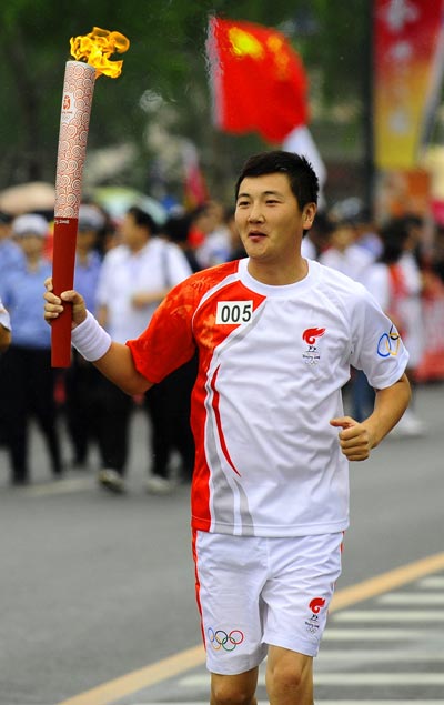 Olympischer Fackellauf in Dalian erfolgreich beendet