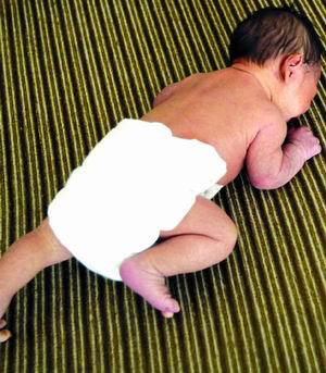 2 Funktionale magnetische Resonanzspektroskopiebilder von normalen Kindern im Alter von 7 bis 12 zeigen, dass Empathieverm?gen bei Kindern angeboren ist.