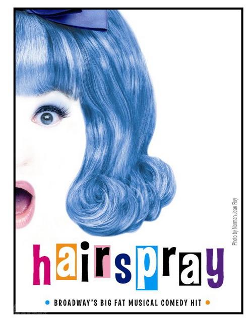 2 Das Grammy-ausgezeichnete Broadway-Musical Hairspray wird vom 25. Juli bis zum 30. August in Beijing aufgeführt. Die Musical-Kom?die dreht sich um ein übergewichtiges M?dchen aus Baltimore, das mit Haarspray gefestigtes Haar tr?gt. Schlie?lich realisiert sie mit gro?en Mühen ihren Traum, T?nzerin zu werden.