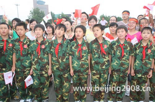 Olympischer Fackellauf in Tangshan erfolgreich beendet