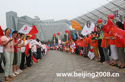 Olympischer Fackellauf in Chengdu erfolgreich beendet
