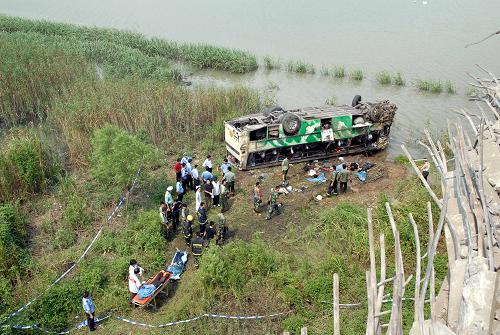 Sieben Menschen bei Verkehrsunfall in Jiangsu get?tet