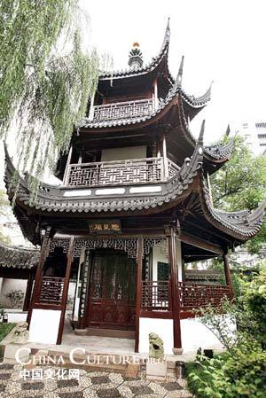 Zwei Kulturausstellungen werden am 27. September anl?sslich des Geburtstages von Konfuzius im neu renovierten Shanghaier Konfuzius-Tempel in der N?he des Yuyuan-Gartens veranstaltet.