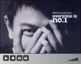 Als Goodwill-Botschafter der Beijinger Paralympics 2008 pr?sentierte Andy Lau aus Hong Kong sein neues Lied 'Everyone is Number One' (Jeder ist die Nummer eins).