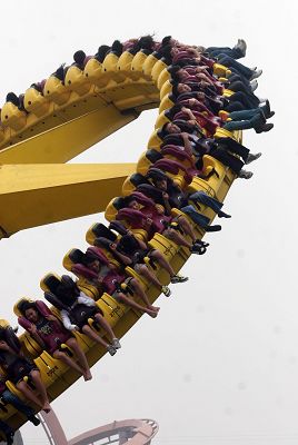 2 Shanghai bekommt in den n?chsten Jahren zwei neue Vergnügungsparks. N?chsten Juli soll der Happy-Valley-Themenpark er?ffnet werden. Sp?testens 2013 folgt ein Disneyland.