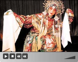 Jahrzehnte nach seinem Tod ist Mei Lanfang mit seiner Interpretation diverser Frauenrollen eine Ikone der Peking-Oper.