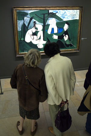 Gem?lde vom spanischen Künstler Pablo Ruiz Picasso (1881-1973) werden im Grand Palais Museum in Parisausgestellt . Die Ausstellung wurde am 26. September 2008 er?ffnet und wird bis zum 2. Februar 2009 dauern.