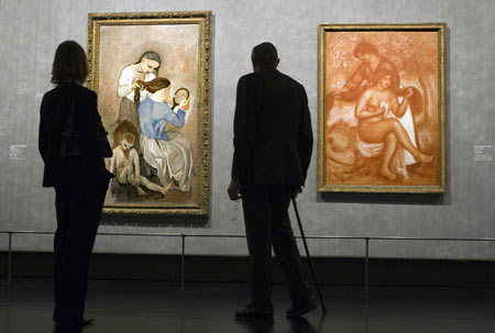 Gem?lde vom spanischen Künstler Pablo Ruiz Picasso (1881-1973) werden im Grand Palais Museum in Parisausgestellt . Die Ausstellung wurde am 26. September 2008 er?ffnet und wird bis zum 2. Februar 2009 dauern.