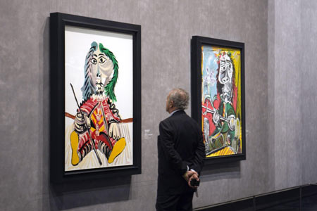 Gem?lde vom spanischen Künstler Pablo Ruiz Picasso (1881-1973) werden im Grand Palais Museum in Parisausgestellt . Die Ausstellung wurde am 26. September 2008 er?ffnet und wird bis zum 2. Februar 2009 dauern.