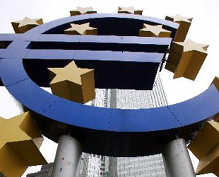 Die Europ?ische Zentralbank, die Britische Zentralbank und die Schweizerische Nationalbank kündigten am Donnerstag an, ihre Zinss?tze erneut zu senken. Das Ziel ist, die Wirtschaft anzukurbeln.