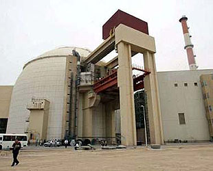 Teheran hat am Sonntag vorgeschlagen, mit seinen Nachbarstaaten ein Konsortium zu gründen, um Atomkraftwerke für die Golfregion zu entwickeln. Die Internationale Atomenergiebeh?rde (IAEA) war dabei anwesend.