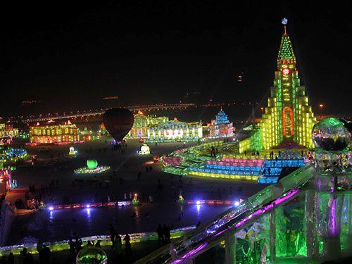 Das größte chinesische Eis- und Schneefestival wird heute in Harbin in Nordostchina eröffnet. Mit diversen interessanten Aktivitäten soll das Fest die Besucher in diesem Jahr besonders begeistern.