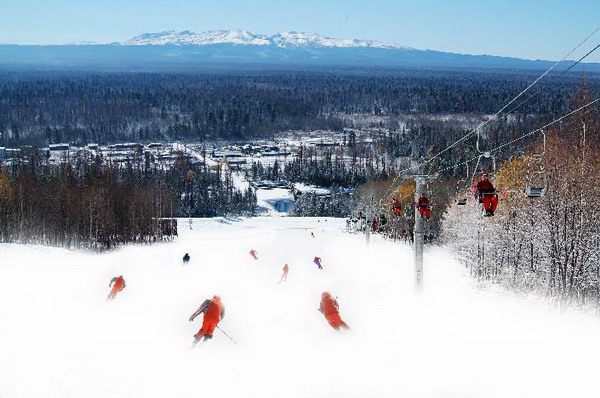 Die Schneesqualität reicht an die des Schnees in Frankreich oder Italien heran. Die Popularität des Resorts haben bereits Tausende von Weltklasse-Skifahrer angelockt, um auf den Pisten des Resorts zu trainieren.