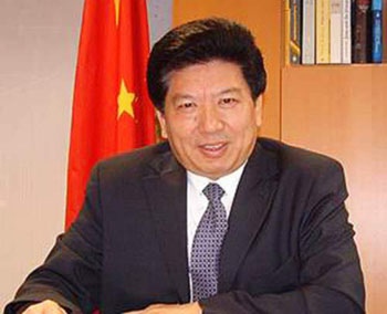Der chinesische Botschafter Ma Canrong sieht der Zukunft beider L?nder positiv entgegen. In einem Interview lobte er die gute Zusammenarbeit und das wachsende Verh?ltnis der beiden Nationen.