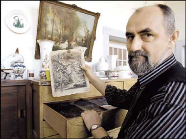 1 Europas ?lteste Porzellanmanufaktur m?chte durch neue Produkte Luxuskunden für sich gewinnen. Die deutsche Firma Meissen will sich dabei besonders auf den asiatischen Markt konzentrieren.